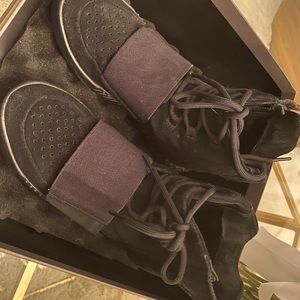 Yeezy Boost 750 - Triple Black - Size 6 Men